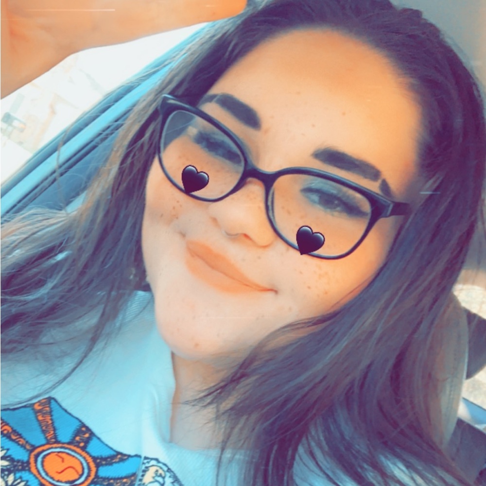 Meet your Posher, Kiley